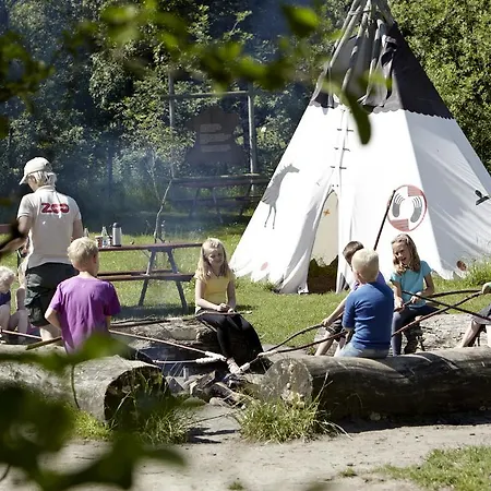 Zoo Hostel Givskud