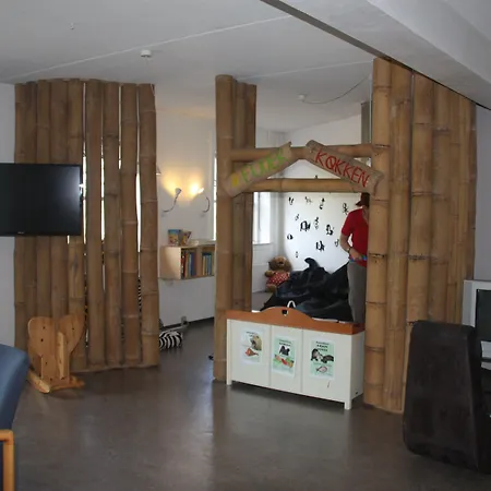 Zoo Хостел Givskud